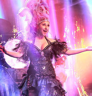 Tali Piontek Burlesk Show